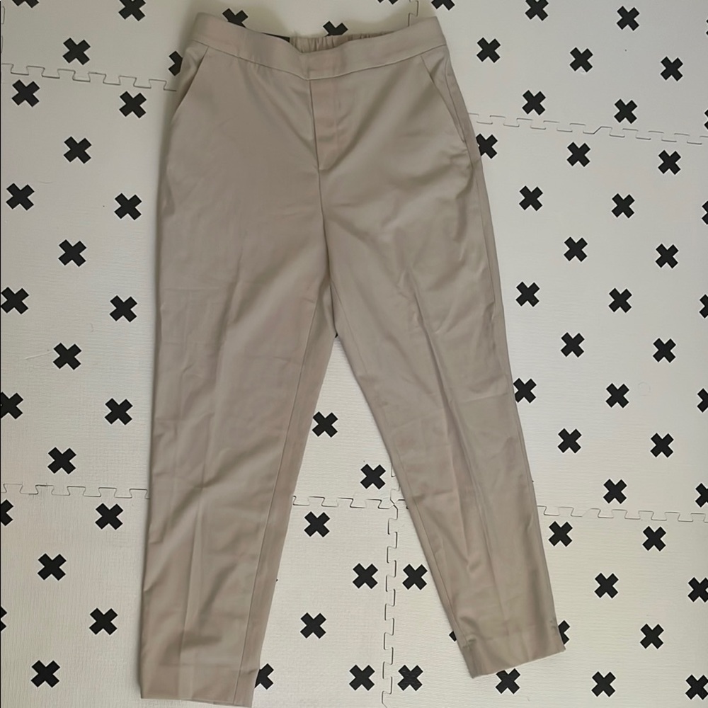 Women’s Banana Republic Tan Chinos Classic Straight-Leg sz8